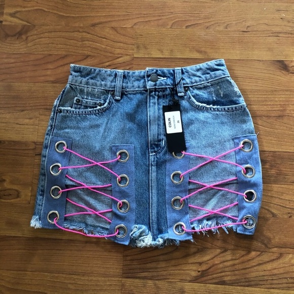 LF carmar jean skirt - Picture 1 of 4